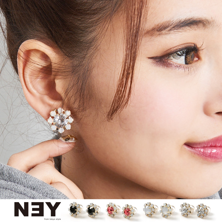 パールキャッチ・ビジューフラワーピアス