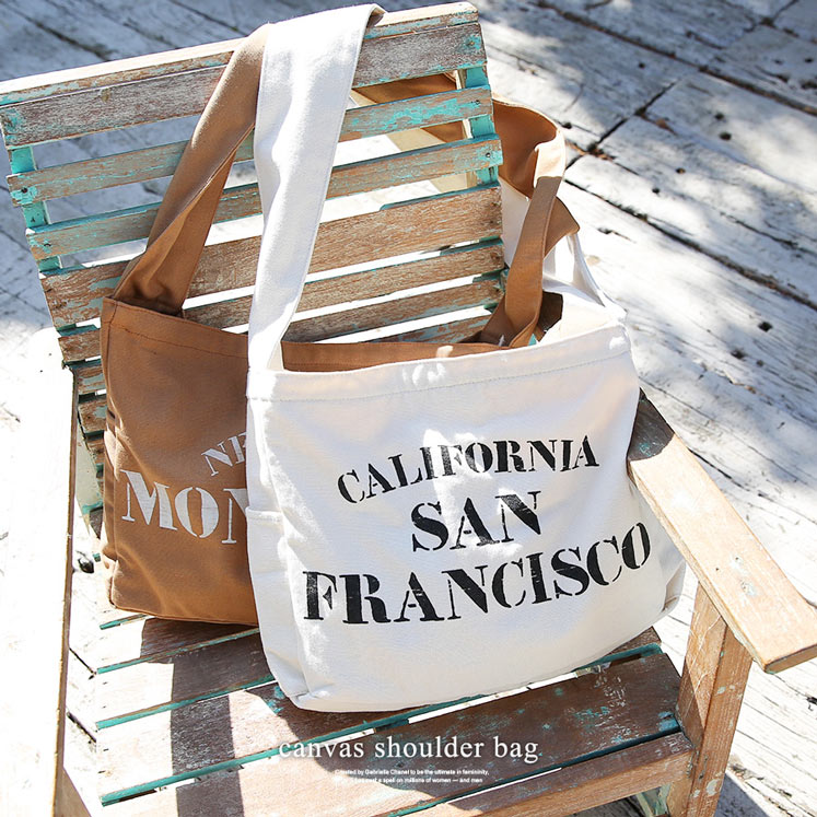 英字ロゴキャンバスショルダーバッグ