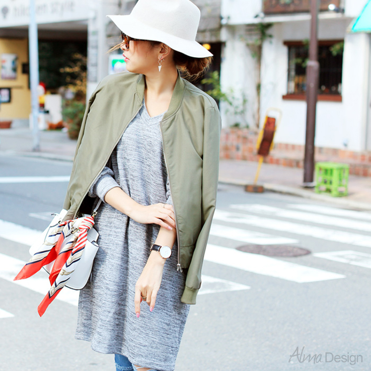 ZIPアップブルゾン