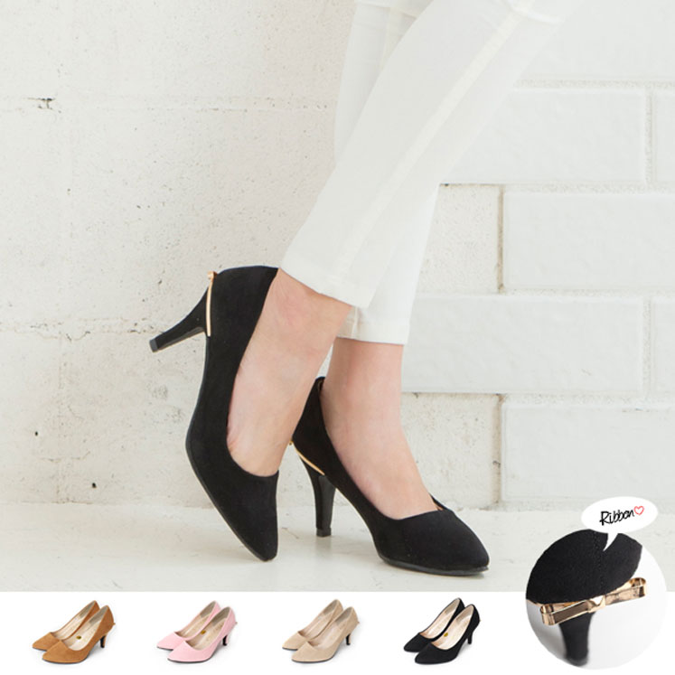 フェイクスエードパンプス