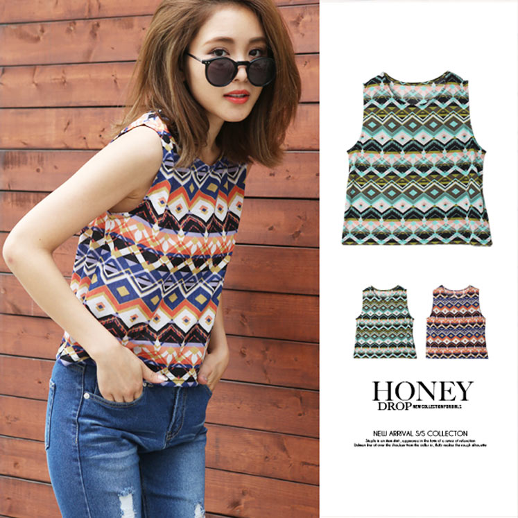 ジオメトリック柄タンクトップ