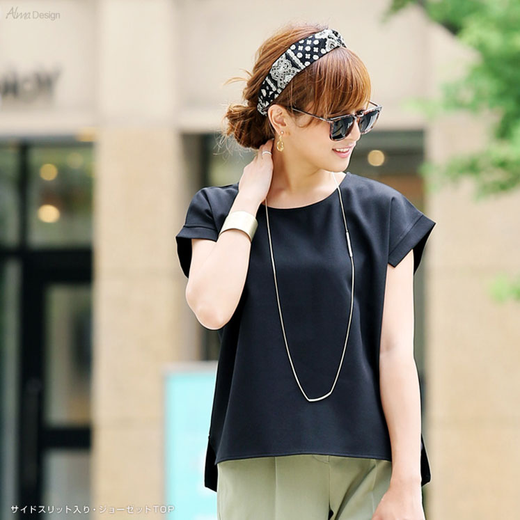 サイドスリット入りジョーゼットTOPS