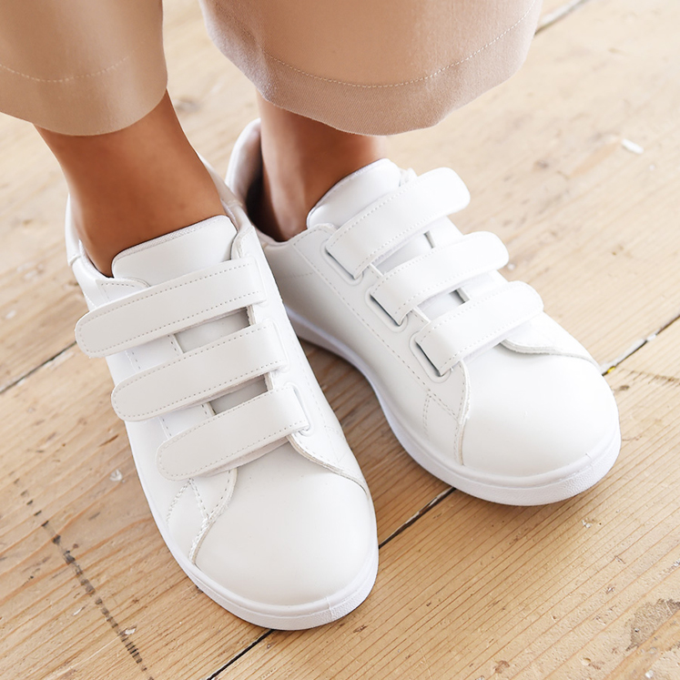 レザーベルクロスニーカー