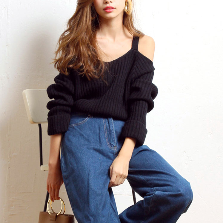オープンショルダーカフスニットトップス