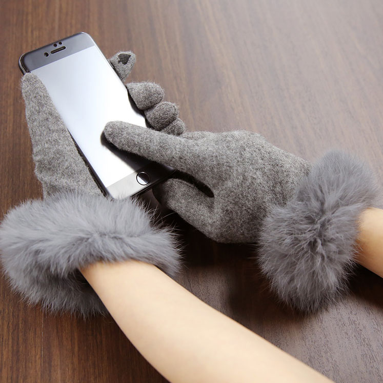 ラビットファー付きスマホグローブ